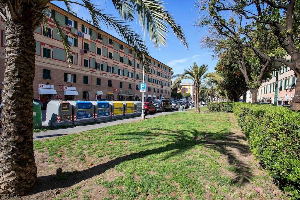 Dalla Spiaggetta A Quinto Genua Exterior foto
