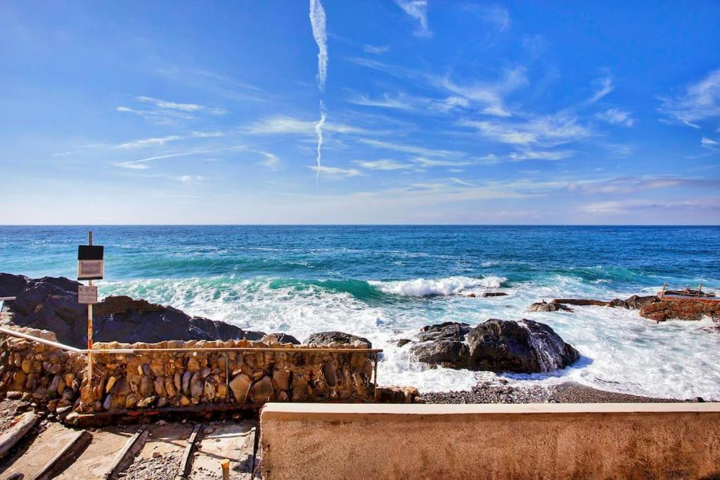 Dalla Spiaggetta A Quinto Genua Exterior foto